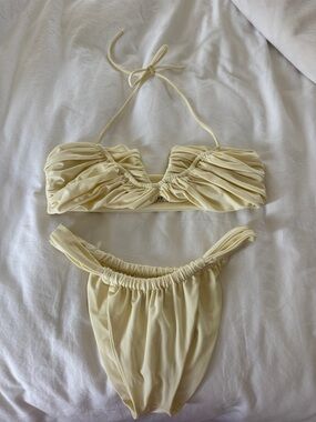 Divino Seas Cream Bandeau Bikini Top
